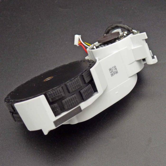 Roborock Q8 Sağ Tekerlek